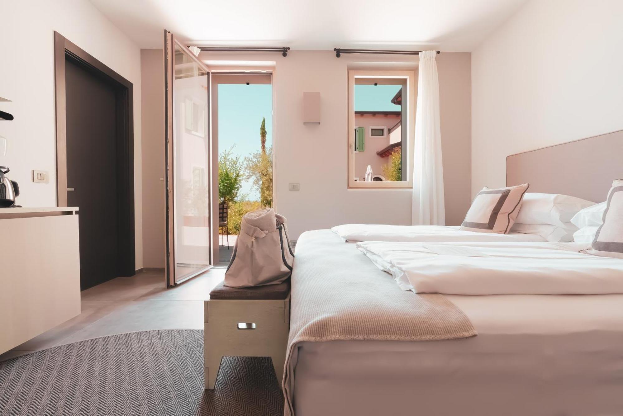 Natiia Relais - Adults Only Hotel Lazise Exterior photo